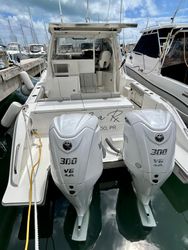 32' Pursuit 2024