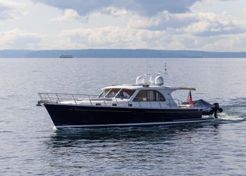 50' Grand Banks 2014