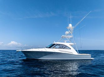 45' Hatteras 2016