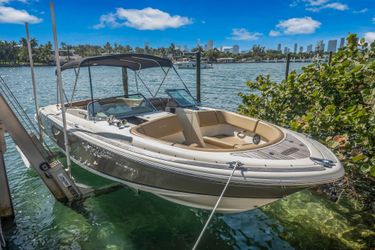 32' Chris-craft 2013