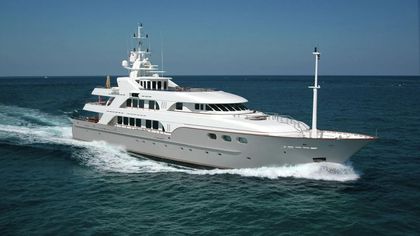 177' Sensation Yachts 2005 Yacht For Sale