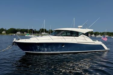 41' Tiara Yachts 2017