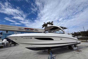 34' Sea Ray 2015