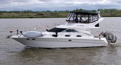 44' Sea Ray 1998