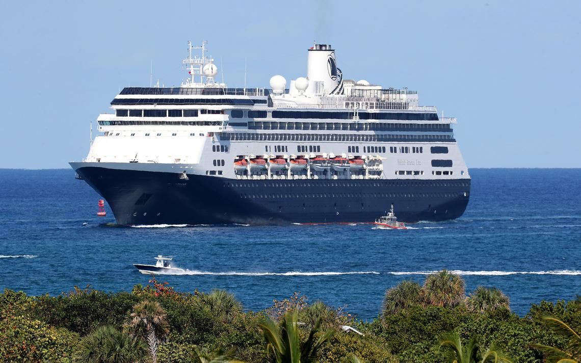 2000 passenger cruise ship for sale